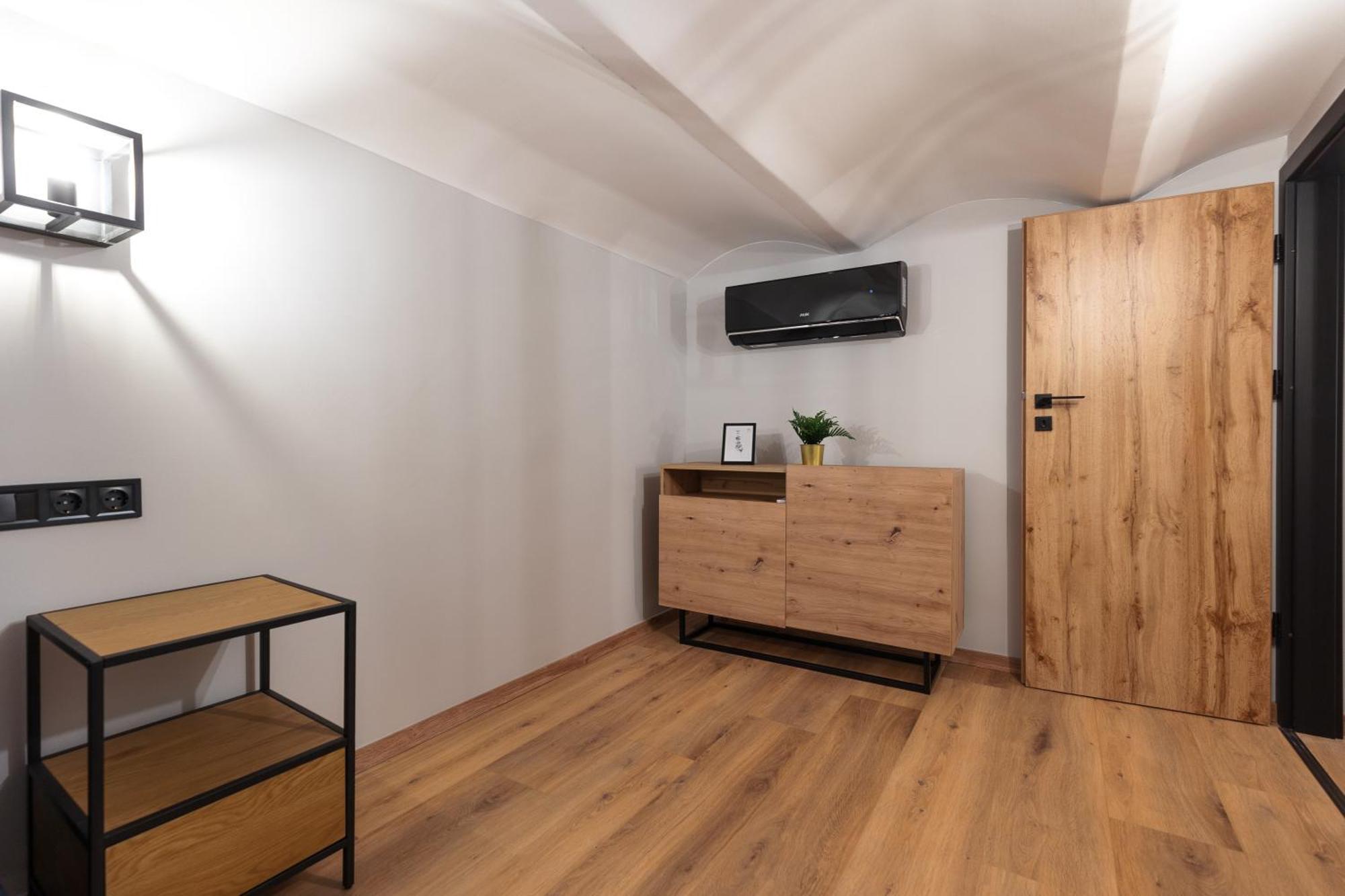 Downtown Elegance Appartement Boedapest Buitenkant foto